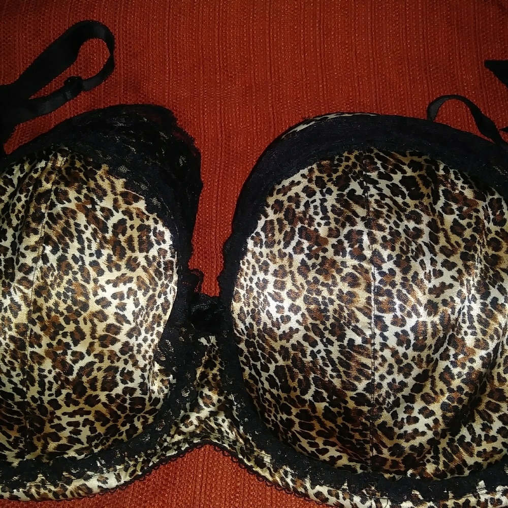 SMART AND SEXY WOMEN'S BRA SIZE 44 DD